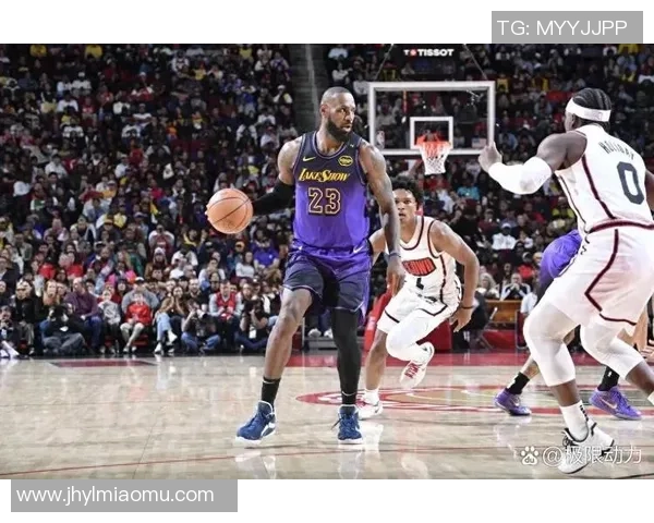 2019年1月3日雷霆与湖人激战回顾精彩瞬间与赛场亮点分析